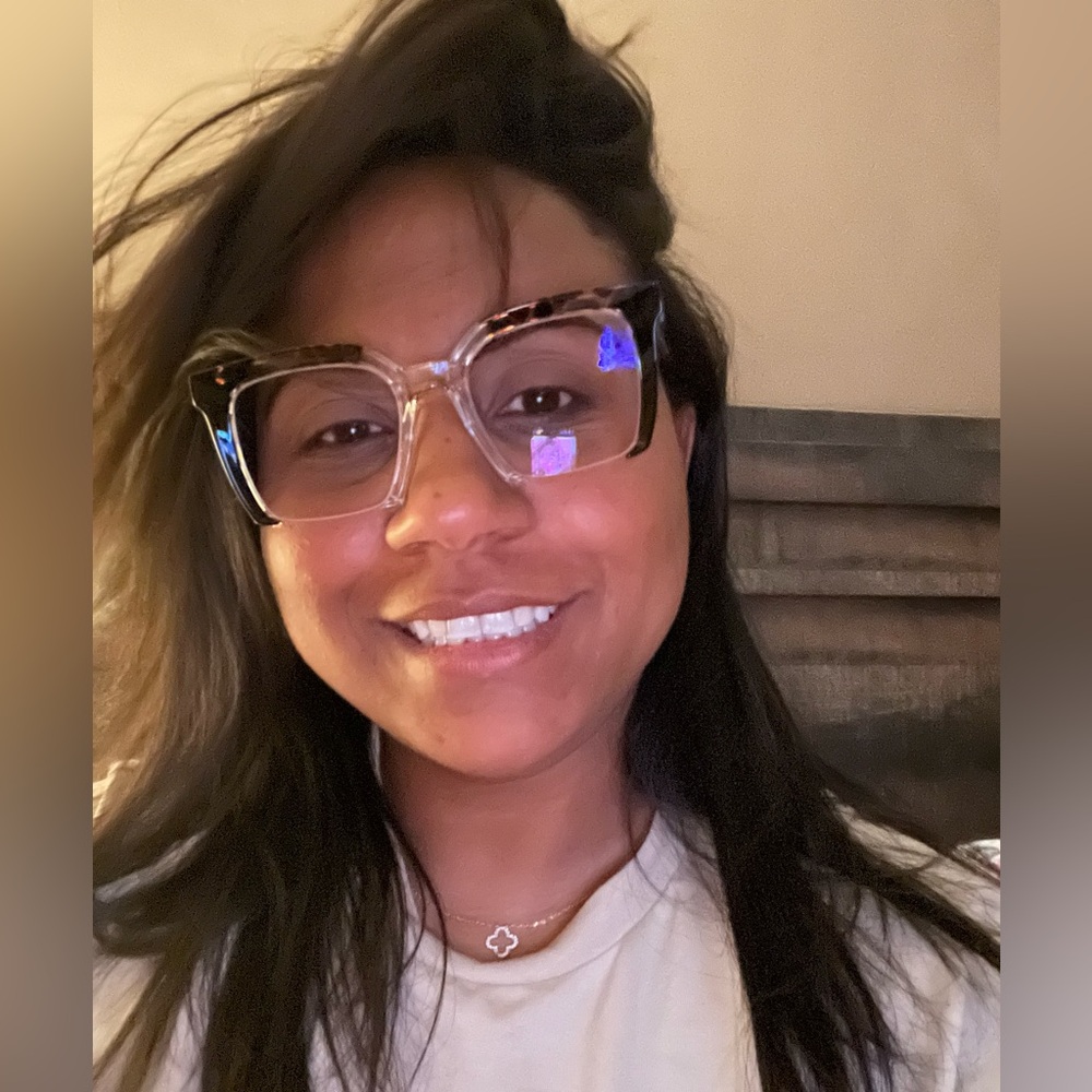 Meet your Posher, Melissa